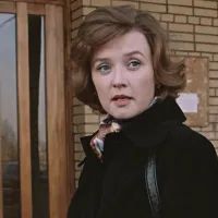 Вера Алентова