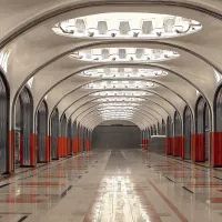 Станция метро, арт