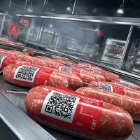 Арт, колбаса с кодом