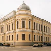 Дом до перестройки 2010-х гг.