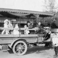 «Даймлер» в Останкино, 1907