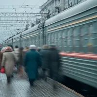 Поезд, люди