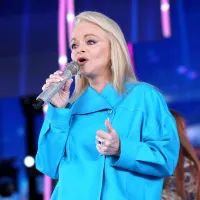 Лариса Долина