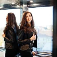 Лифт, зеркало