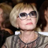 Вера Алентова