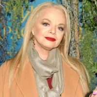 Лариса Долина