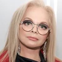 Лариса Долина