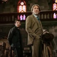 «Достать ножи: Проснись, мертвец»