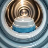 Опасная привычка: что будет, если класть гель для стирки не по инструкции