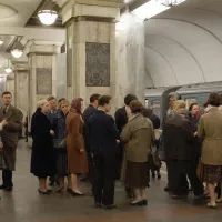 Люди в метро Москвы в 1935 году