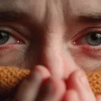 Человек болеет, арт