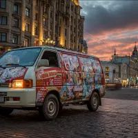 Фургон с рекламой, арт