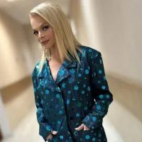 Лариса Долина