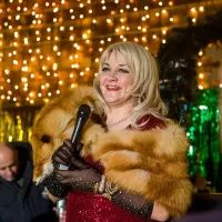 Анна Уколова