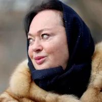 Лариса Гузеева