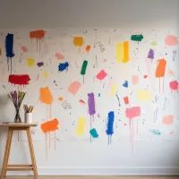 «Пробуем на незаметном месте»: эксперт рассказал, как убрать следы маркеров и не повредить обои