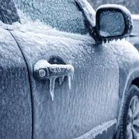 Замёрзшие двери и ледяные замки