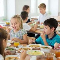 Школьная столовая