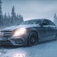 Машина в снегу, арт