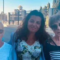 Маргарита Симоньян с матерью и свекровью