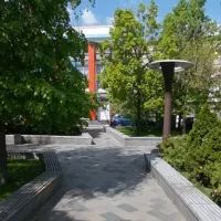 Площадь Цезаря Куникова