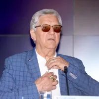 Александр Тихонов