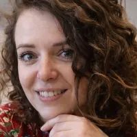 Женя Огурцова