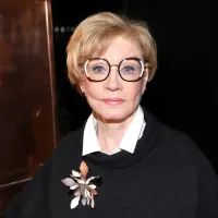 Вера Алентова