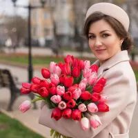 Женщина с цветами