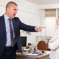 Начальник, сотрудник