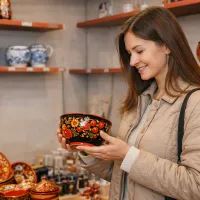 Женщина, магазин