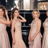 Выпускницы