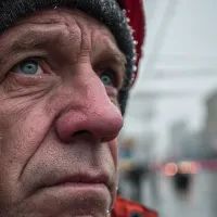 Мужчина, город