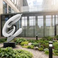 Скульптура «Inner Sky / Внутреннее небо»