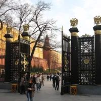 Ворота Александровского сада