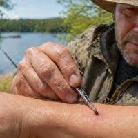 Рыбак и клещ