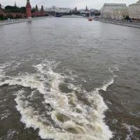 Бурная река