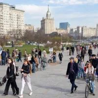 Люди в Москве