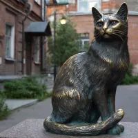 Скульптура кошки