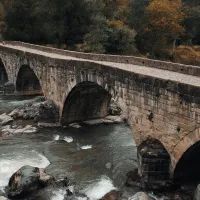 Древний мост