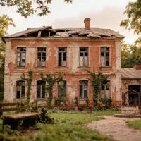 Заброшенная усадьба