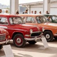 Старые автомобили