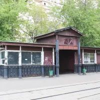 Остановка до реставрации