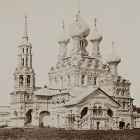 Вид церкви Живоначальной Троицы до переделки. 1860-е гг.
