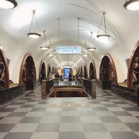 Площадь Революции