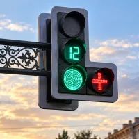 Крест на светофоре