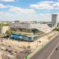 Город