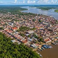 Город