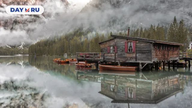 Аляска, лодки, озеро