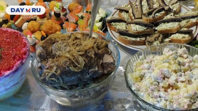 Новогодний стол